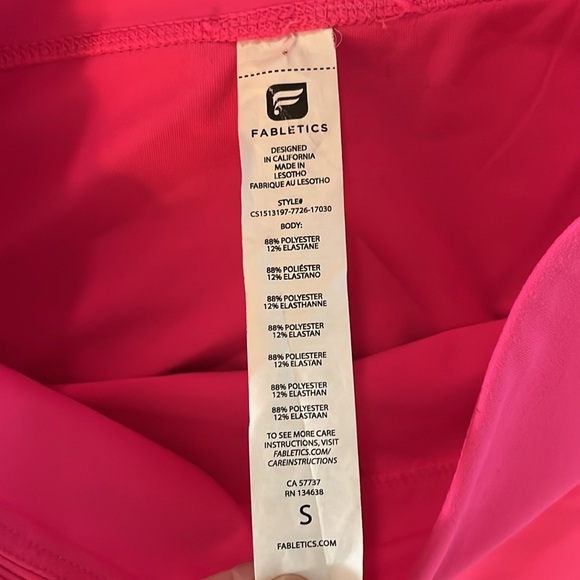 Fabletics hot pink crop leggings size small - Picture 2 of 2